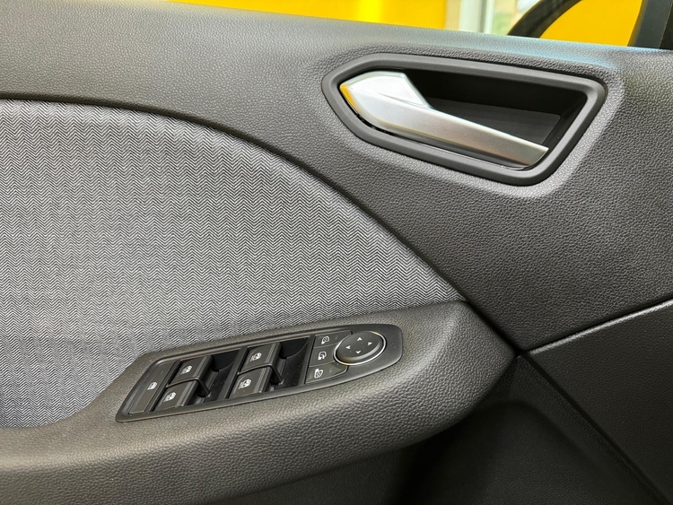 Renault Clio Techno foto 8
