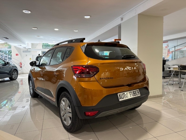 Dacia Sandero Stepway Comfort foto 4