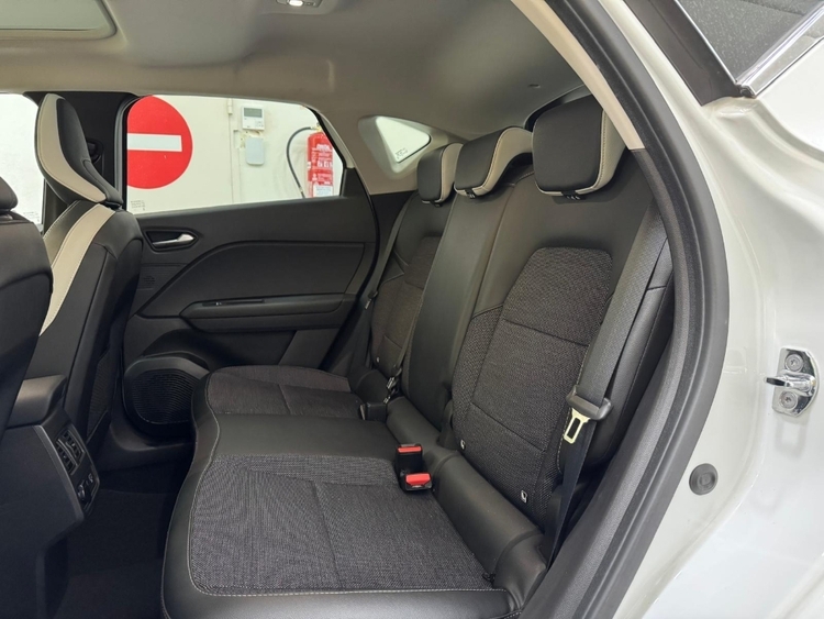 RENAULT CAPTUR ZEN - FAST TRACK foto 14