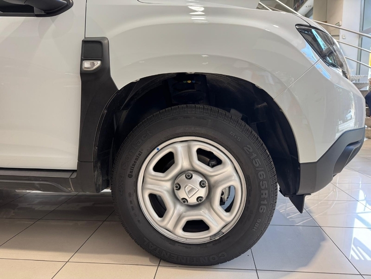 Dacia Duster Essential foto 12